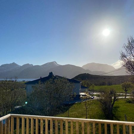 Villa Med Jacuzzi Og Nydelig Utsikt Gravdal  Exterior foto