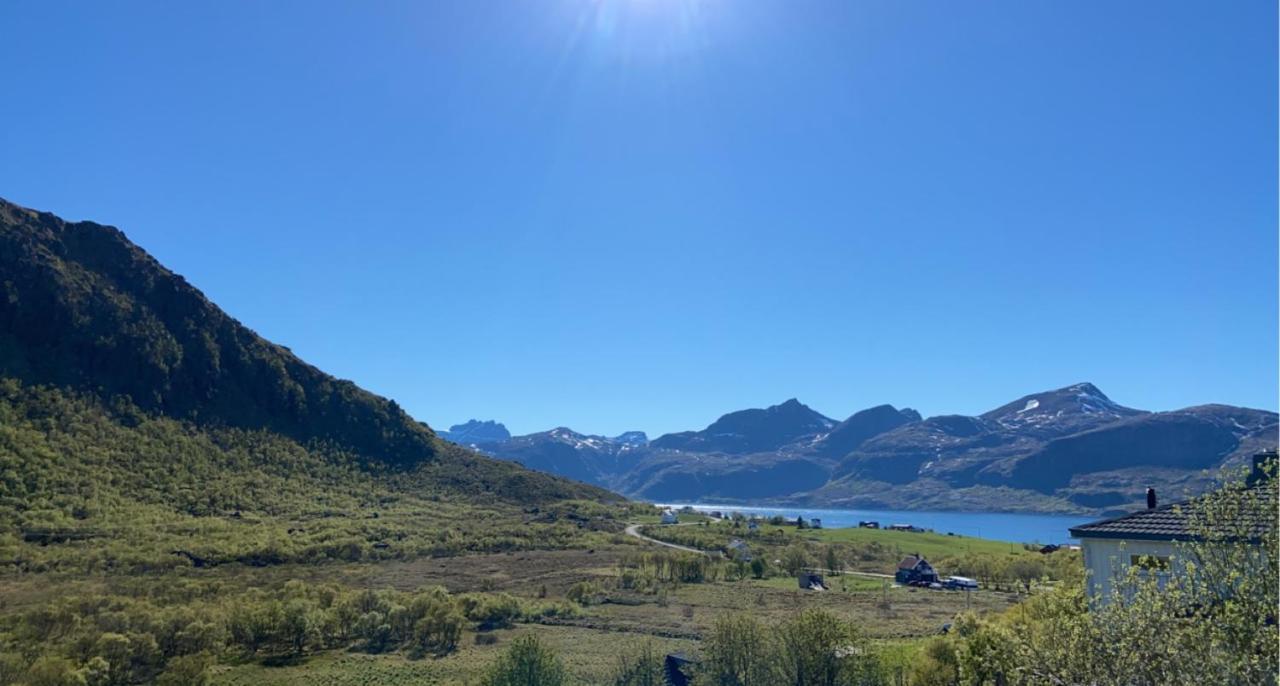 Villa Med Jacuzzi Og Nydelig Utsikt Gravdal  Exterior foto