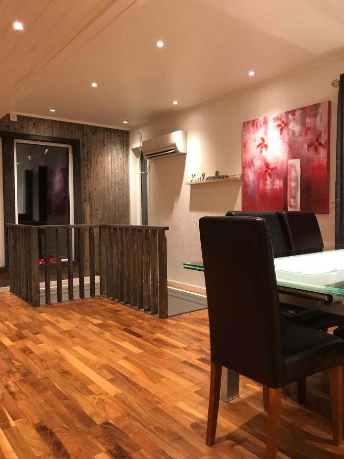 Villa Med Jacuzzi Og Nydelig Utsikt Gravdal  Exterior foto